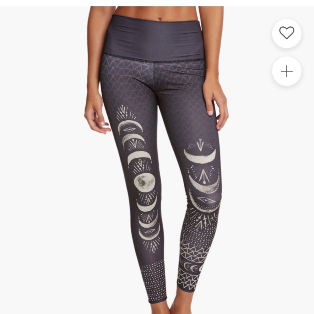 Onzie Moon Leggings size S/M
